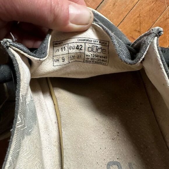 Hey Dudes Wendy classic off black slip on 11/42 shoes - Picture 3 of 5